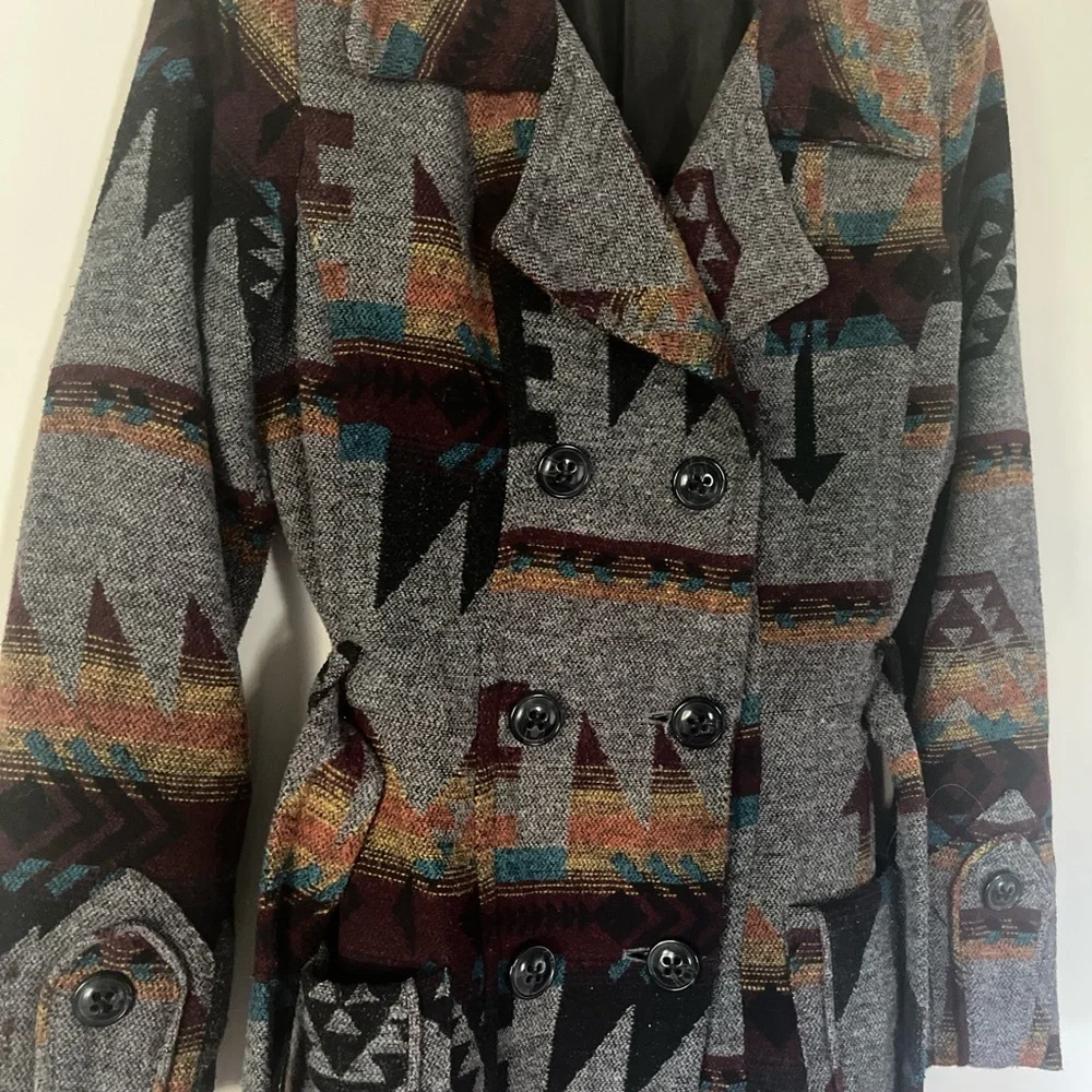 Jolt Colorful Patterned Jacket - Picture 2 of 5